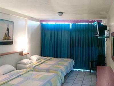 Hotel Golden Paradise Playa El Agua Bagian luar foto